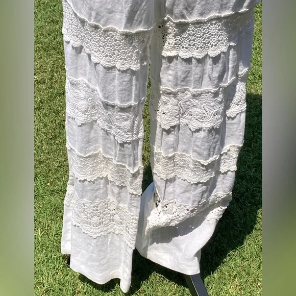 Johnny Was Ivory Lace & Crochet Trimmed Women's Pants - Picture 5 of 15